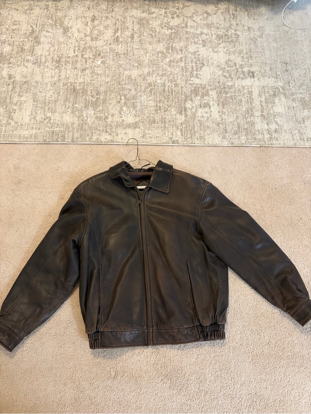 Roundtree & Yorke Brown Leather Bomber Jacket